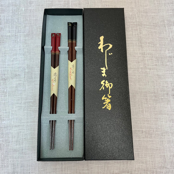 Wajima lacquered chopsticks 2 person chopsticks Aya rabbit in cosmetic box [03200026]