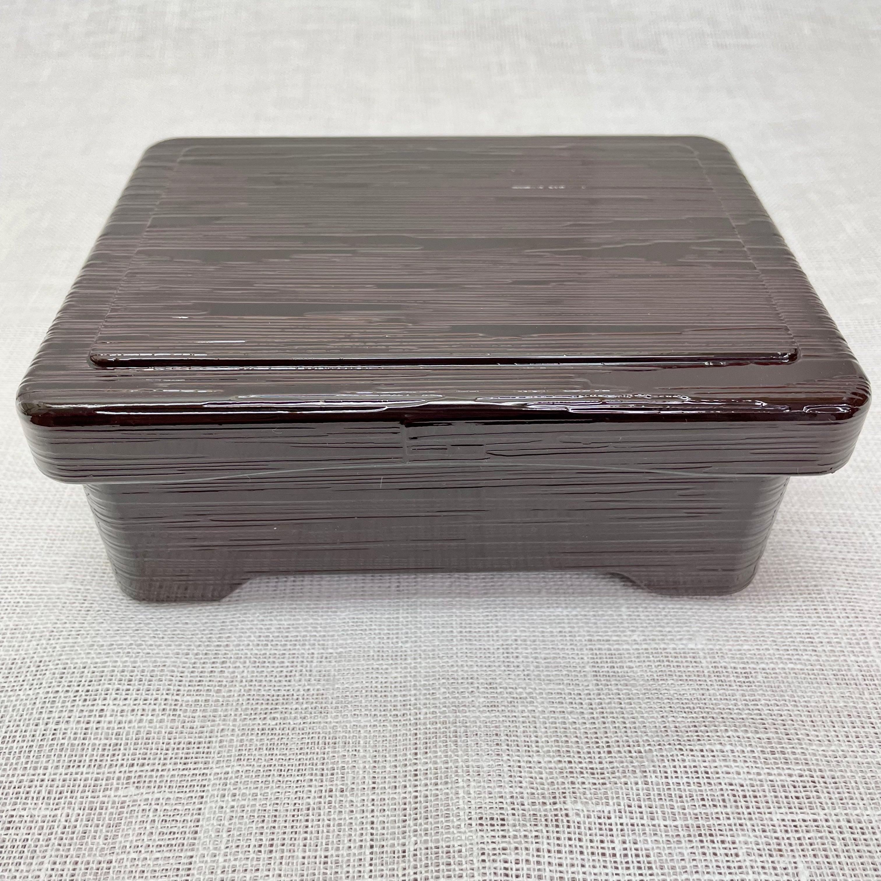 ヘギ目丼重 溜内朱【00200112】 – 大阪漆器オンラインストア ヘギ目丼重 溜内朱【00200112】 – 大阪漆器オンラインストア